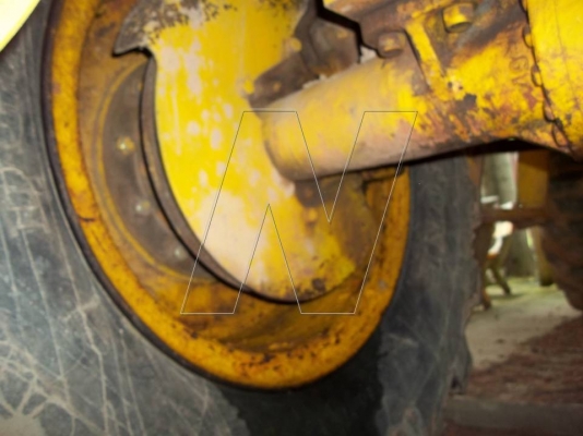 ขาย รถตักเอวอ่อน โคมัสสุ JH63 สองเพลา / ดิสเบรก 4 ล้อ / ต่อแขน ขยายบุ้งกี๋แล้ว ( เลิกกิจการลานมัน! )