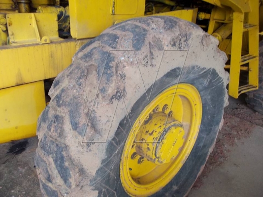 ขาย รถตักเอวอ่อน โคมัสสุ JH63 สองเพลา / ดิสเบรก 4 ล้อ / ต่อแขน ขยายบุ้งกี๋แล้ว ( เลิกกิจการลานมัน! )