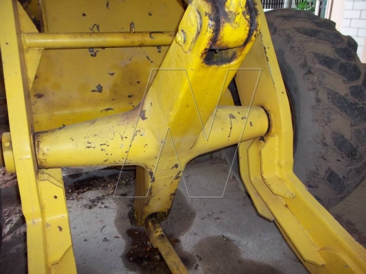 ขาย รถตักเอวอ่อน โคมัสสุ JH63 สองเพลา / ดิสเบรก 4 ล้อ / ต่อแขน ขยายบุ้งกี๋แล้ว ( เลิกกิจการลานมัน! )