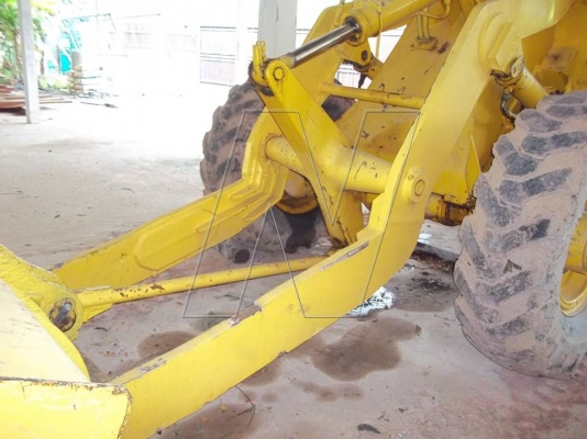 ขาย รถตักเอวอ่อน โคมัสสุ JH63 สองเพลา / ดิสเบรก 4 ล้อ / ต่อแขน ขยายบุ้งกี๋แล้ว ( เลิกกิจการลานมัน! )