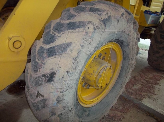 ขาย รถตักเอวอ่อน โคมัสสุ JH63 สองเพลา / ดิสเบรก 4 ล้อ / ต่อแขน ขยายบุ้งกี๋แล้ว ( เลิกกิจการลานมัน! )