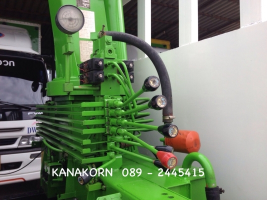 ขาย HINO MEGA FG 212 แรง ปี 2548 เฮี๊ยบ UNIC ท้อง V หกเหลี่ยม 3.6 ตัน 5 ปลอก