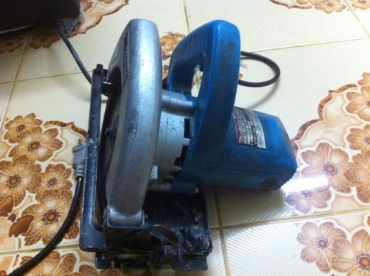 เลื่อยวงเดือนMakitaรุ่น5800NB สภาพดีราคาถูก เลื่อยวงเดือนMakitaรุ่น5800NB สภาพดีราคาถูก