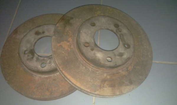 จานบรค r32