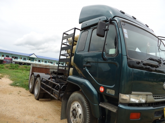 ขายหัวลากNISSAN UD ขายหัวลากNISSAN UD