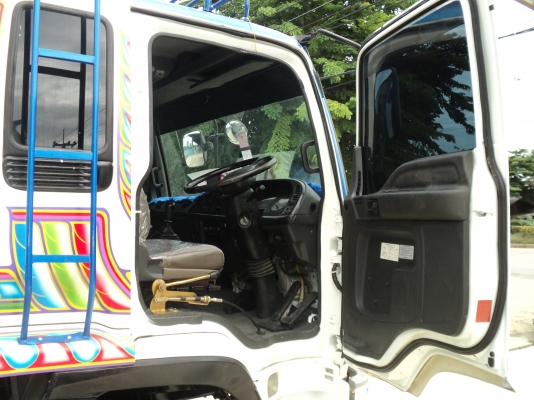 ขายอีซูซุ 6 ล้อ รุ่นเด้กก้า ดัมส์ข้าว 6 ตัน(คันที่1)