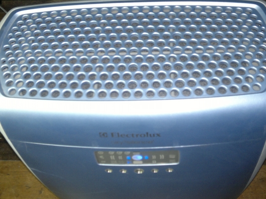 ขายเครื่องฟอกอากาศในบ้านของอิเลคโทรลัค