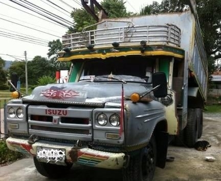 ISUZU TX 165 HP 6BD1 รถหัวยาวสิบล้อดั๊มพ์ 2 เพลา กระบะดั๊มพ์คอกมิเนียมความยาว 6 เมตรสภาพสวยจัด ช่วงล่างใหญ่ชุดเพลาโบกี้เฟืองท้าย 2 เพลาของมิตซูบิชิ FUSO เครื่องแห้งแรงดี หัวเก๋งเดิมๆไม่มีผุกร่อน พวงมาลัยเพาเวอร์ มีสโลว์ครบพร้อม ช่วงล่างคัชซีสวย ยางสภาพดี ISUZU TX 165 HP 6BD1 รถหัวยาวสิบล้อดั๊มพ์ 2 เพลา กระบะดั๊มพ์คอกมิเนียมความยาว 6 เมตรสภาพสวยจัด ช่วงล่างใหญ่ชุดเพลาโบกี้เฟืองท้าย 2 เพลาของมิตซูบิชิ FUSO เครื่องแห้งแรงดี หัวเก๋งเดิมๆไม่มีผุกร่อน พวงมาลัยเพาเวอร์ มีสโลว์ครบพร้อม ช่วงล่างคัชซีสวย ยางสภาพดี