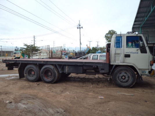 ขายรถ10ล้อJ..หัวร็อก สภาพดีพร้อมใช้