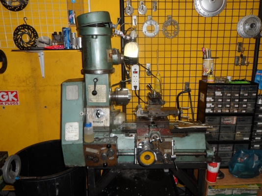 ซื้อครับซื้อ รับซื้อเครื่องกลึง เครื่องมิลลิ่งขนาดเล็ก อุปกรณ์ที่ใช้ในงานอุตสาหกรรม ประเมิณราคาถึงที่ ช่างเอก 0814583376 ซื้อครับซื้อ รับซื้อเครื่องกลึง เครื่องมิลลิ่งขนาดเล็ก อุปกรณ์ที่ใช้ในงานอุตสาหกรรม ประเมิณราคาถึงที่ ช่างเอก 0814583376