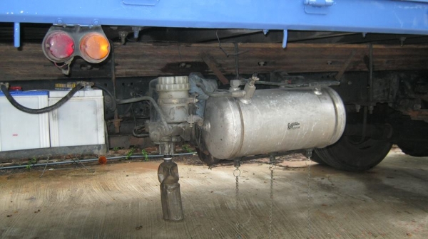 ขายรถ 6 ล้อ อีซูซุ 130 เเรง  ปี 2548