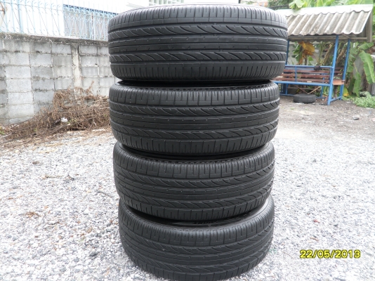 ขายแม็กTOYOTA FORTUNER TRDพร้อมยาง  265/60R18 ยางสัปดาห์ที่49 ปี10 จำนวน 1 ชุดพร้อมน๊อตแท้ 24 ตัว
