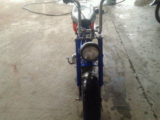 ขาย HONDA ชาลี ขายตามสภาพ ครับ สีสวยทำใหม่ ล้อ 4.7 หน้าหลัง ยางใหม่ มีอะไหล่ให้ครบ รถเพิงล้างนะครับ