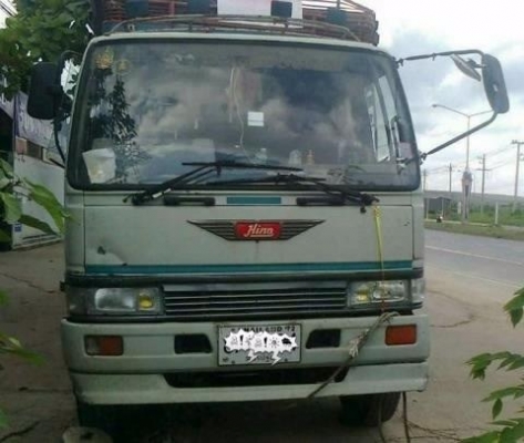 HINO F17 - 168 HP EH700 สิบล้อเพลาเดียว กระบะคอกแป็ปเหล็กสภาพสวยความยาว 6 เมตร เครื่องแน่นแรงดีเดิมๆ หัวเก๋งไฮเทคสวยจัดลงเล่มครบถูกต้อง แอร์เย็น พวงมาลัยเพาเวอร์ ช่วงล่างแน่นคัชซีสวยเดิมๆ ยางสภาพดี 10 เส้นประมาณ 80\% พร้อมบรรทุกพร้อมใช้งาน เอกสารทะเบียนภาษ HINO F17 - 168 HP EH700 สิบล้อเพลาเดียว กระบะคอกแป็ปเหล็กสภาพสวยความยาว 6 เมตร เครื่องแน่นแรงดีเดิมๆ หัวเก๋งไฮเทคสวยจัดลงเล่มครบถูกต้อง แอร์เย็น พวงมาลัยเพาเวอร์ ช่วงล่างแน่นคัชซีสวยเดิมๆ ยางสภาพดี 10 เส้นประมาณ 80\% พร้อมบรรทุกพร้อมใช้งาน เอกสารทะเบียนภาษ