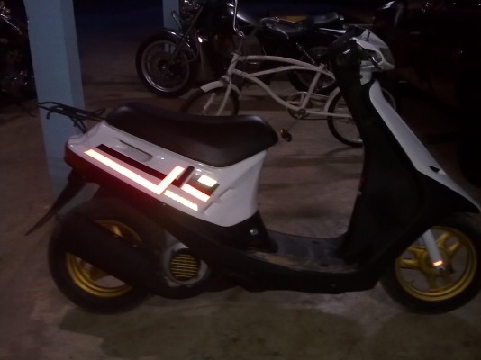 ขายรถ  dio  โมดิฟายใหม่ทั้งคันคับ