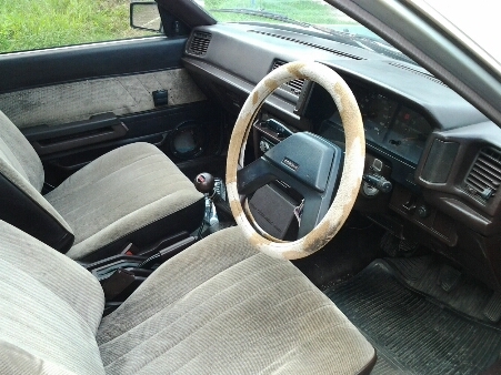 ขายรถยนต์ ปี88 โตโยต้า โคโรน่า รุ่นตู้เย็น เครื่อง1600cc.เกียร์ธรรมดา แอร์เย็น ล้อแม็ก ภายในสวย รถขับดี ช่วงล่างดี (ไม่ใช่รถน้ำท่วม)