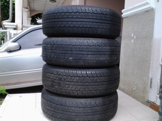 ยาง 255/70 ขอบ16 ปี10 ของ dunlop ครับ ยาง 255/70 ขอบ16 ปี10 ของ dunlop ครับ