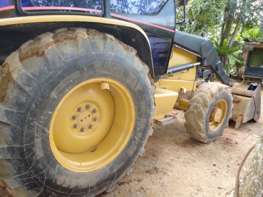 CAT รถตักหน้าขุดหลัง มือหนึ่งออกห้าง เอกสารพร้อมค่ะ