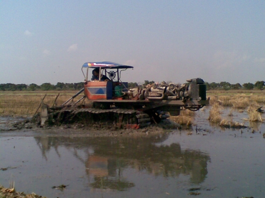 ขายรถตีเลน พร้อมแทนเลอร์ ร็อกกี้1751เพลา