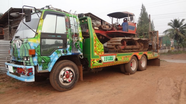 ขายรถตีเลน พร้อมแทนเลอร์ ร็อกกี้1751เพลา