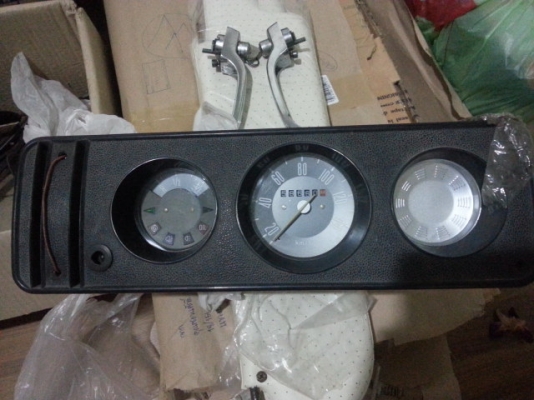 ขาย...VW ไฟเลี้ยวล่าง ปี68 วอร์ทรู ครับ