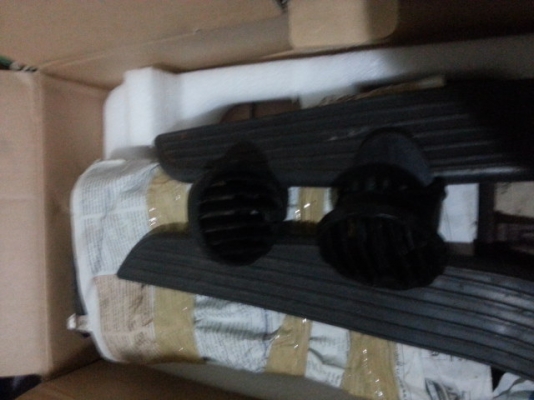 ขาย...VW ไฟเลี้ยวล่าง ปี68 วอร์ทรู ครับ