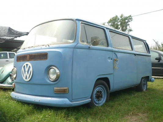 ขาย...VW ไฟเลี้ยวล่าง ปี68 วอร์ทรู ครับ