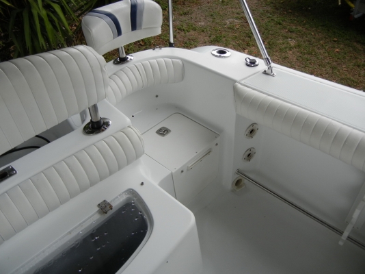 ขายเรือ 2007 Polar 21ft Bowrider  Dual Console