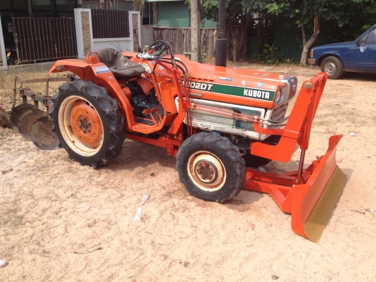 ขายด่วน L1802DT-M 4WD อุปกรณ์ครบ สภาพเก่านอก ขายด่วน L1802DT-M 4WD อุปกรณ์ครบ สภาพเก่านอก