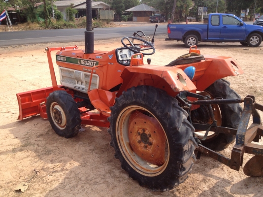 ขายด่วน L1802DT-M 4WD อุปกรณ์ครบ สภาพเก่านอก ขายด่วน L1802DT-M 4WD อุปกรณ์ครบ สภาพเก่านอก