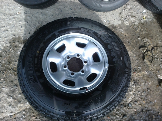 ขายล้ออะไหล่ TOYOTA ขอบ15พร้อมยาง 3000