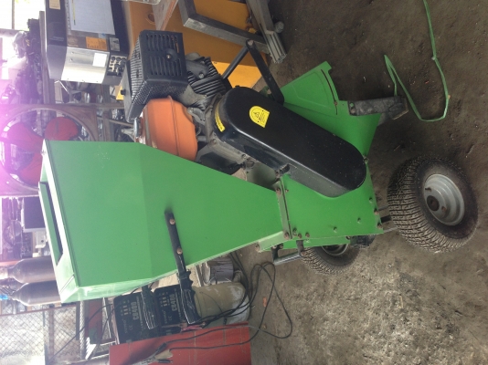 เครื่องโม่พลาสติก