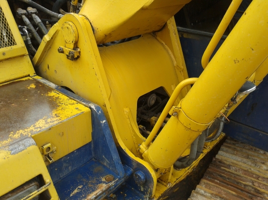 ขาย KOMATSU PC 200-5 คอนโทรลสั้น ไฟฟ้า แอร์ เครื่องเดิม 6D95L ปั้มเดิม โทร 0862254227 เอกสารเล่มทะเบียน