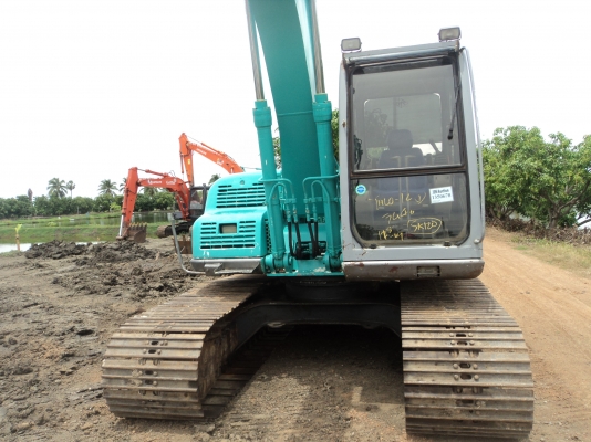 ขายด่วน Kobelco SK120-3 มาร์คไฟว์ซุปเปอร์ อาร์มพิเศษ ใบแทรค 70 เครื่องปั้มดี สวย สีเดิมๆๆ นำเข้าเองจากญี่ปุ่นจ้า ขายด่วน Kobelco SK120-3 มาร์คไฟว์ซุปเปอร์ อาร์มพิเศษ ใบแทรค 70 เครื่องปั้มดี สวย สีเดิมๆๆ นำเข้าเองจากญี่ปุ่นจ้า
