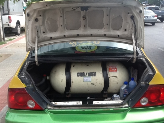 2002 TAXI MITSUBISHI CYDEA  A/T ส่วนบุคคล เขียว-เหลือง