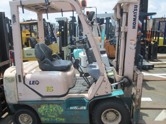 ขายฟอร์คลิฟต์ KOMUTSU   FD15-16  (DIESEL) , เกียร์ MT,  เสา  3 M  สภาพพร้อมใช้งาน  เดิมแท้จากญี่ปุ่น