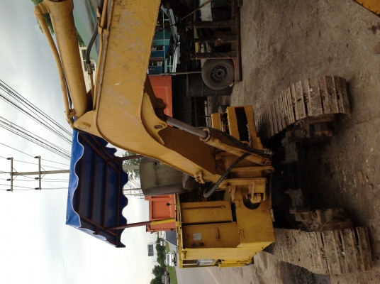 แบคโฮเล็ก พร้อมใช้งาน