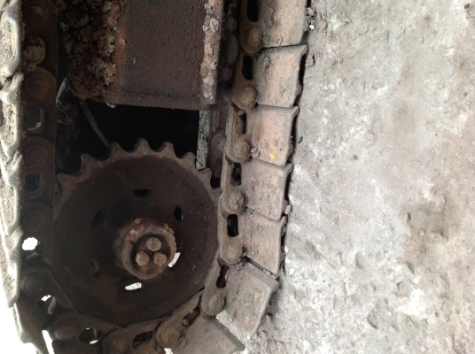 แบคโฮเล็ก พร้อมใช้งาน