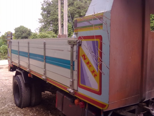 ขายรถหกล้อดั้มพร้อมใช้0859108876 รถห้างแท้ครับมือเดียวจัดไฟแนนซ์ ได้สามแสนกว่าดาวน์ประมาณ สองแสนกว่าครับ