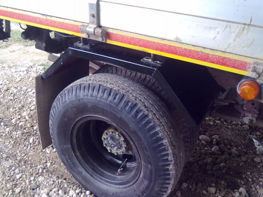 ขายรถหกล้อดั้มพร้อมใช้0859108876 รถห้างแท้ครับมือเดียวจัดไฟแนนซ์ ได้สามแสนกว่าดาวน์ประมาณ สองแสนกว่าครับ