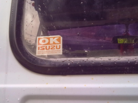 ขายรถหกล้อดั้มพร้อมใช้0859108876 รถห้างแท้ครับมือเดียวจัดไฟแนนซ์ ได้สามแสนกว่าดาวน์ประมาณ สองแสนกว่าครับ