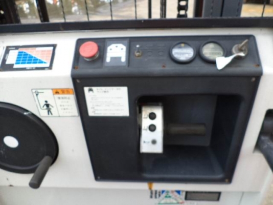 ขาย-รถยกไฟฟ้าแบบ 2 in 1 ยกได้ทั้งคนและของ แบบแมนลิฟต์ ยี่ห้อ NICHIYU: RBS-40-350 เสาสูง 4-6 เมตร มือสองญี่ปุ่น