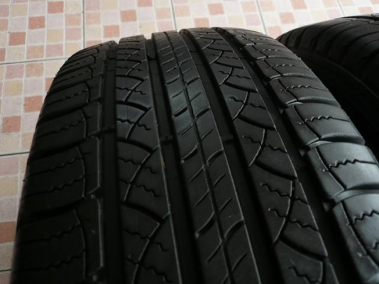 ขายยาง MICHELIN LATITUDE----225-65-17----ปลายปี11 (1ชุด)