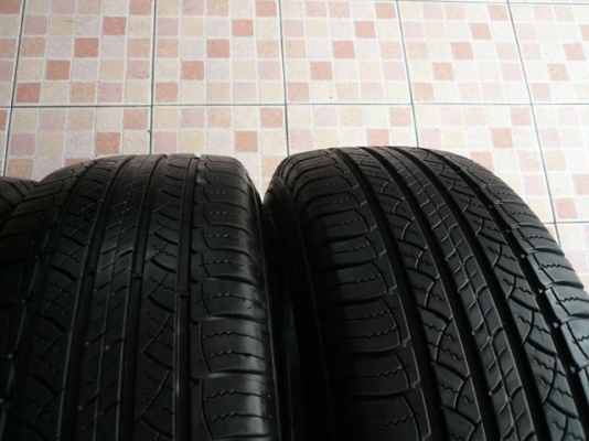 ขายยาง MICHELIN LATITUDE----225-65-17----ปลายปี11 (1ชุด)