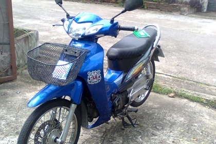 wave 125  ปี 48 กุญแจใหญ่ สภาพรถเดิมๆ รถบ้าน เครื่องไม่เคยแกะ เครื่องแน่นมาก ภาษี พรบ.หมดปี 57