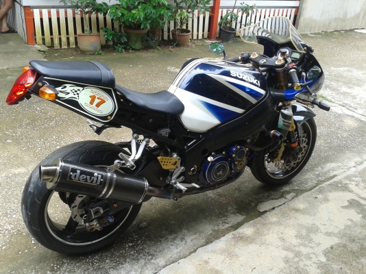 ขายด่วนGSXR 1000 K3 inv+สรรพสามิตรตัวจริง ขายด่วนGSXR 1000 K3 inv+สรรพสามิตรตัวจริง