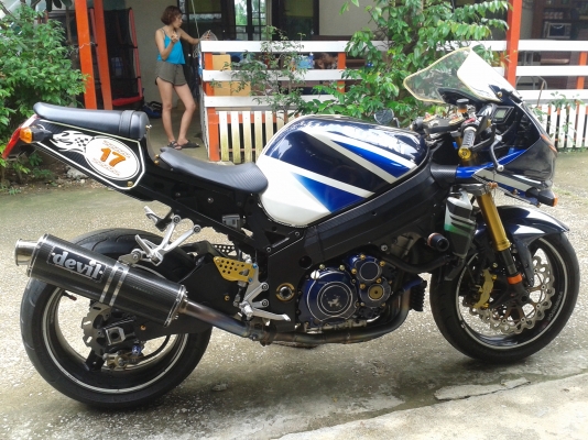 ขายด่วนGSXR 1000 K3 inv+สรรพสามิตรตัวจริง ขายด่วนGSXR 1000 K3 inv+สรรพสามิตรตัวจริง
