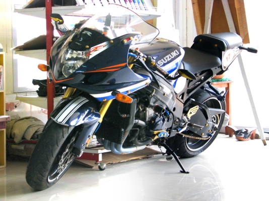 ขายด่วนGSXR 1000 K3 inv+สรรพสามิตรตัวจริง ขายด่วนGSXR 1000 K3 inv+สรรพสามิตรตัวจริง