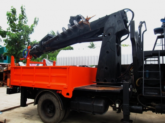 ขาย รถเครนสว่าน 5 ตัน Isuzu 6ล้อใหญ่ พร้อมใช้งาน