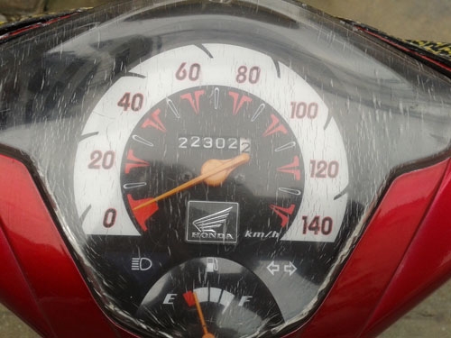 ICON ปี 52 สีแดง ขาว ล้อแม็ก เครื่องเดิมๆเอกสารครบ ชุดสีสดรถสวยจ้า ICON ปี 52 สีแดง ขาว ล้อแม็ก เครื่องเดิมๆเอกสารครบ ชุดสีสดรถสวยจ้า